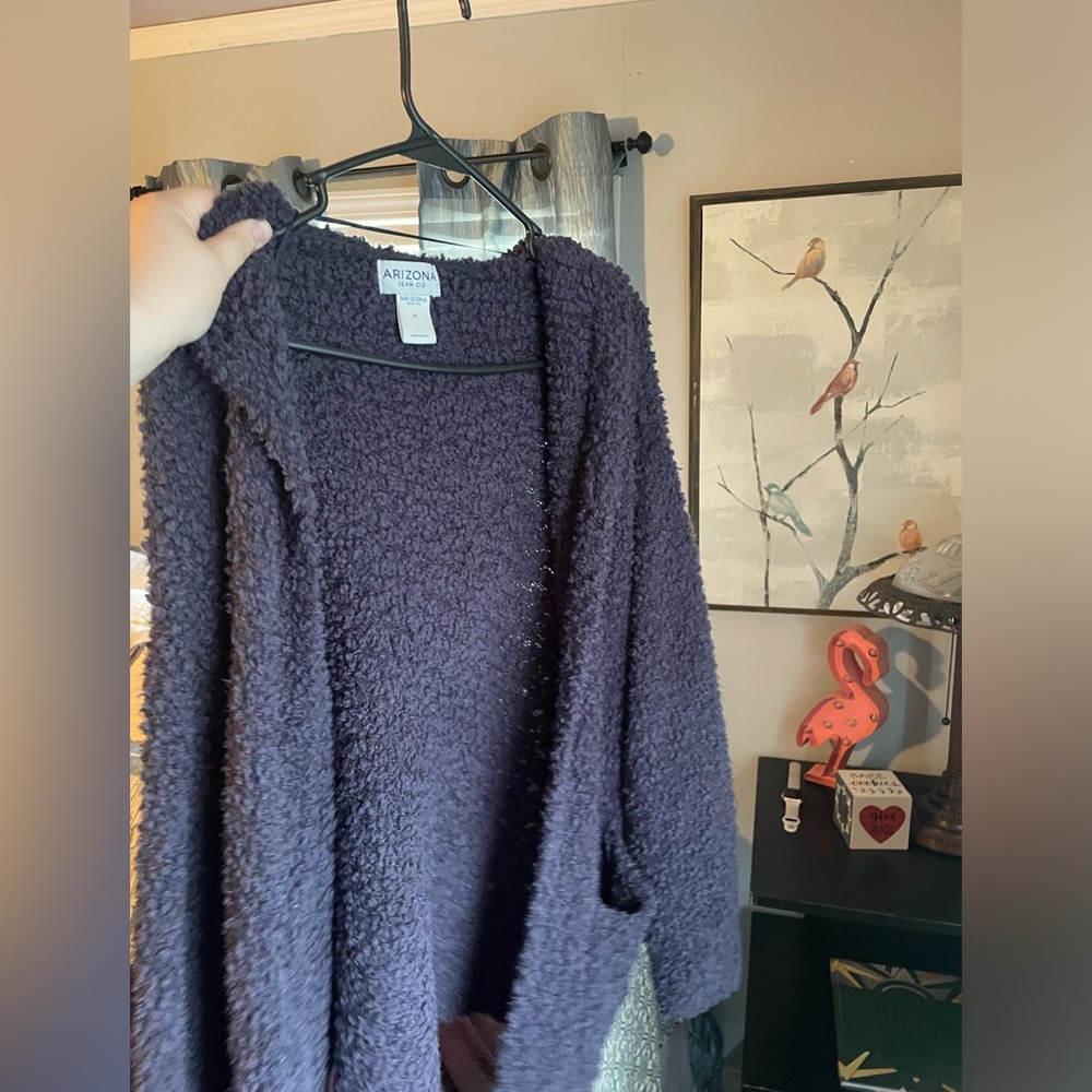 Arizona Jean Co. hooded cardigan!